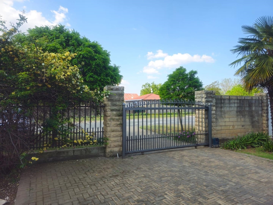 3 Bedroom Property for Sale in Ladybrand Free State
